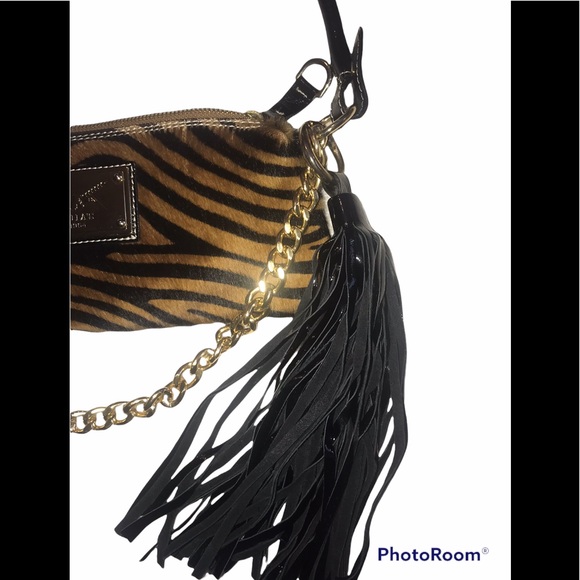 Guia’s 100% Leather Animal Print Gold Chain with Tassel Handbag made in Italy - Picture 7 of 16